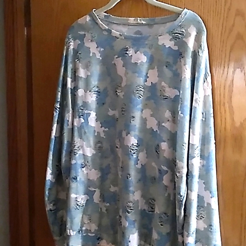 Distressed camo print shirt